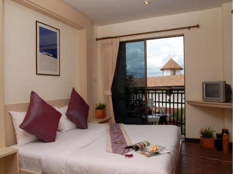 Boat Lodge Resort Hua Hin Exterior photo